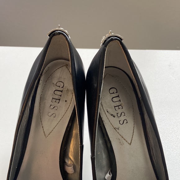 Guess black heels, size 8 - Picture 9 of 13